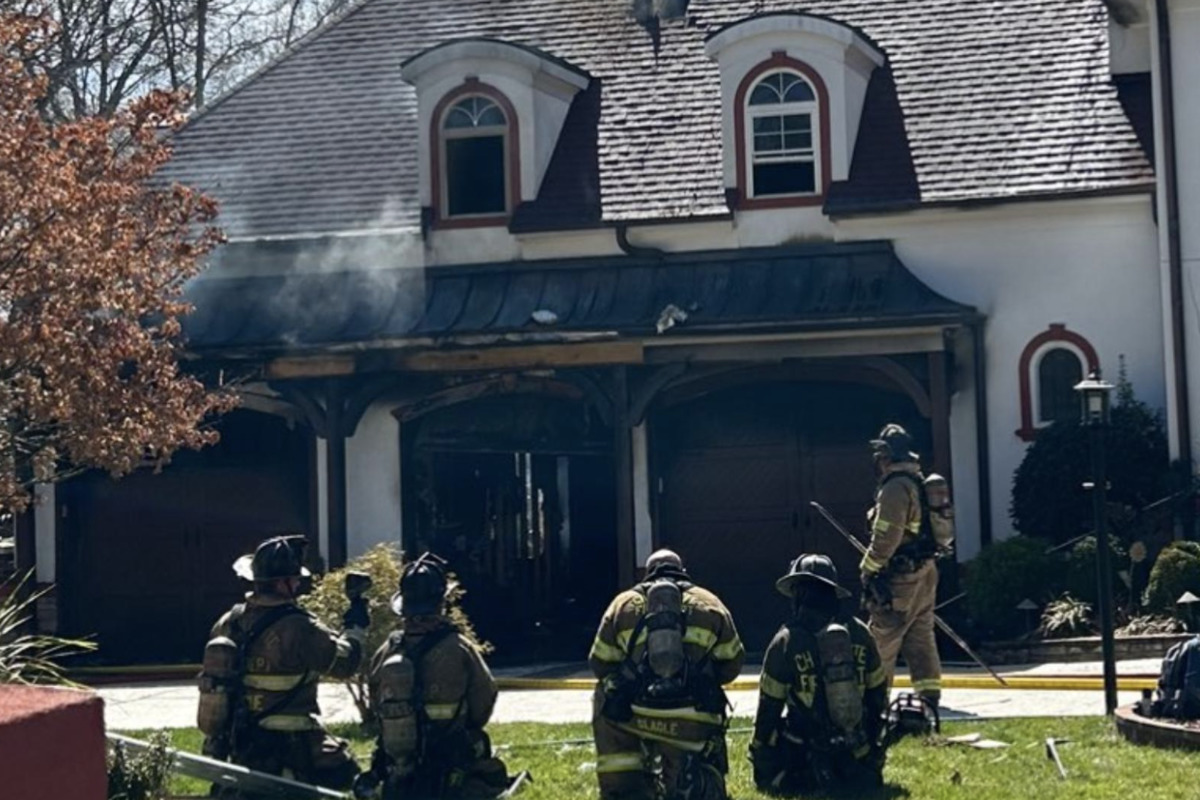 Charlotte Firefighters Battle Two-Alarm Fire at Northeast Apartment