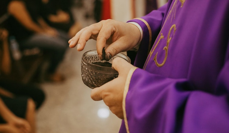 Chicago Faithful Mark Ash Wednesday with Citywide Services and Convenient Ash Distribution