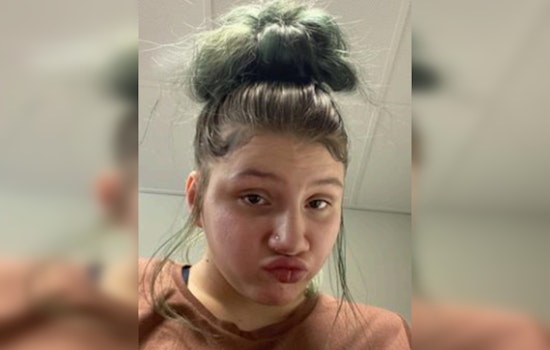Chicago Police Seek Public Help to Find Missing Teen Emily Buchen
