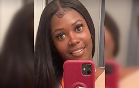 Chicago Police Seek Public's Help in Search for Missing 28-Year-Old Destini Thompson Last Seen on S. Kimbark Ave