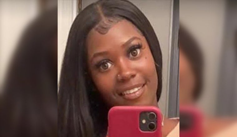 Chicago Police Seek Public's Help in Search for Missing 28-Year-Old Destini Thompson Last Seen on S. Kimbark Ave