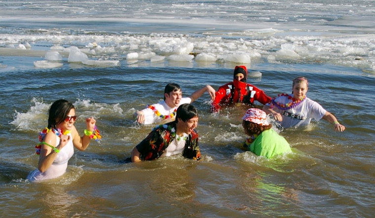Chicago's Bravest Dive into Icy Lake Michigan for 25th Annual Polar Plunge, Boosting Special Olympics Fundraiser