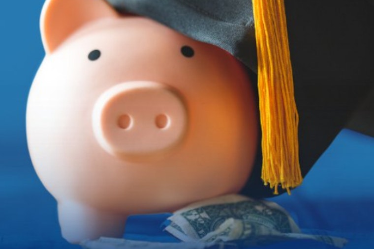 Clay County and Waste Management Team Up to Offer New Scholarships for 4-H and High School Seniors
