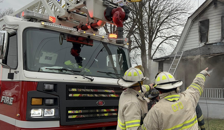 Cleveland Heroes, Teen and Police Officers Rescue Residents in Double House Fire on Sacramento Avenue