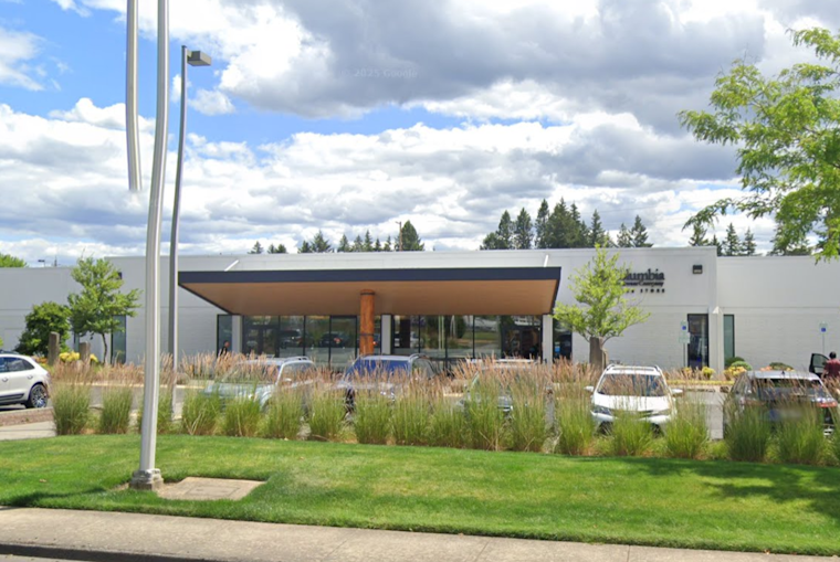 Columbia Employee Store Reopens in Portland with 40% Discount for City Affiliates