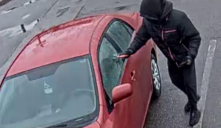 Columbus Police Seek Public Help to Identify Suspect in Aggravated Robbery on Parsons Avenue