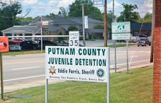 Cookeville High School Sophomore Charged With Bringing BB Pistol to School