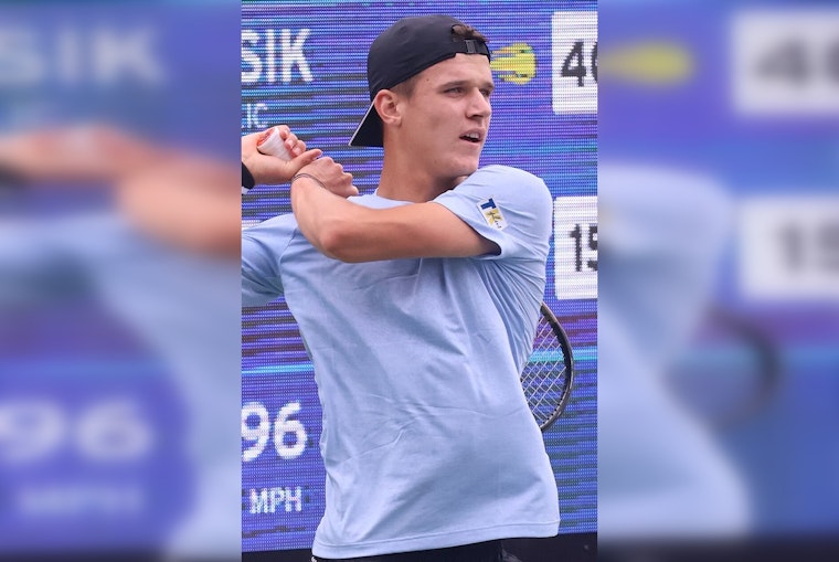 Czech Teen Sensation Jakub Mensik Clinches First ATP Trophy, Upsets Djokovic at Rain-Delayed Miami Open