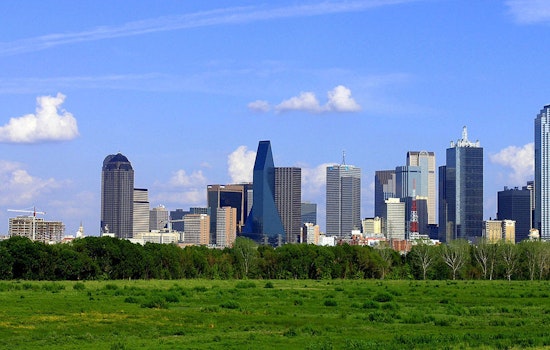Dallas Braces for Varied Weather, Sunny Days, Showers, and Blustery Winds Ahead
