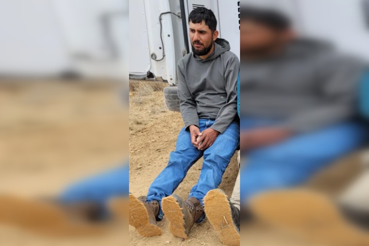 Del Rio Border Patrol Agents Apprehend Three Men in Carrizo Springs,