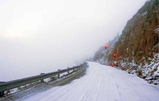Denver Grapples with Fog and Flurries, Warmer Weekend on the Horizon
