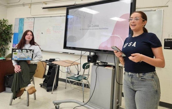 Douglas Anderson School of the Arts Launches "Arts Entrepreneurship" Course for Creatives