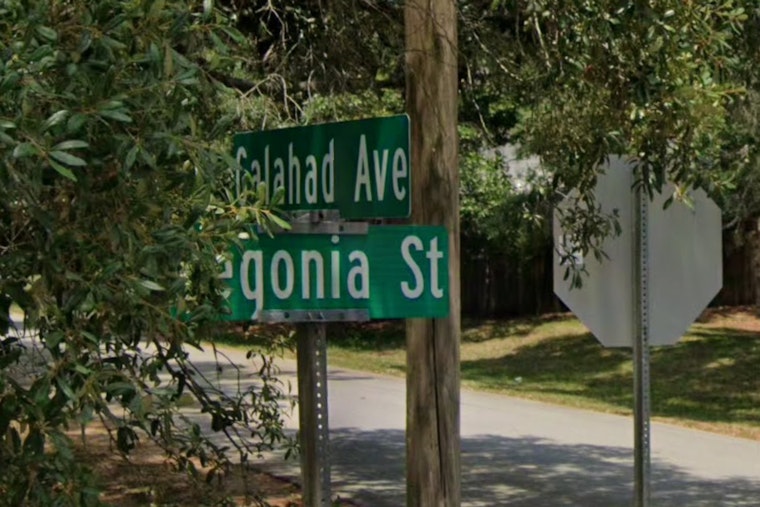 Downed Powerlines Cause Traffic Delays at Hernando County Intersection, Sheriff's Office Advises Caution