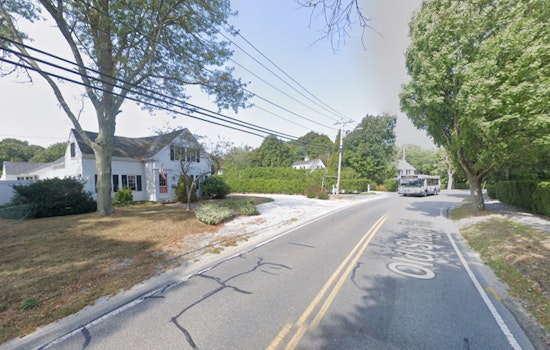 Driver Airlifted to Hospital After Striking House on Old Stage Road in Centerville