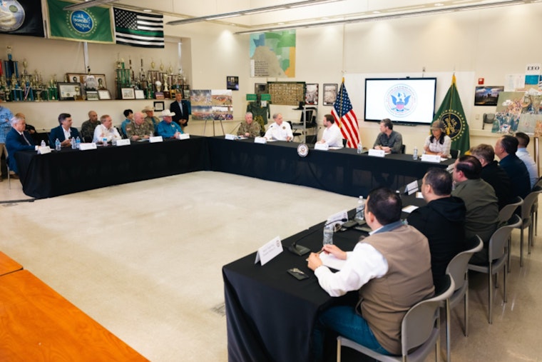 Eagle Pass Roundtable Hosts Governor Abbott and Trump Officials to Discuss Border Security Successes and Future Strategies
