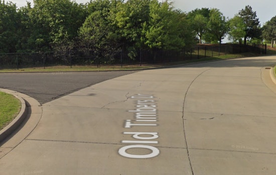 Edmond Joins "Keep Oklahoma Beautiful" Tire Reclamation Effort on Route 66