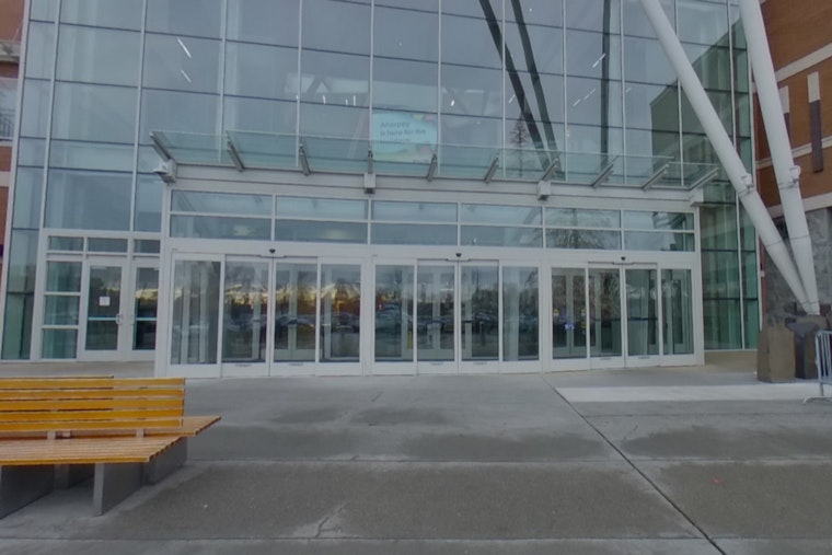False Alarm at Southcenter Mall: Fight Triggers Lockdown, No Shots Fired in Tukwila Incident
