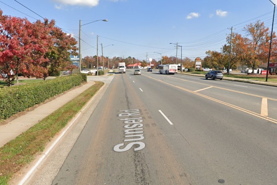 Fatal Car Crash in Charlotte Claims Life of 19-Year-Old, CMPD Investigating