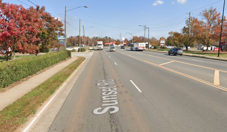 Fatal Car Crash in Charlotte Claims Life of 19-Year-Old, CMPD Investigating