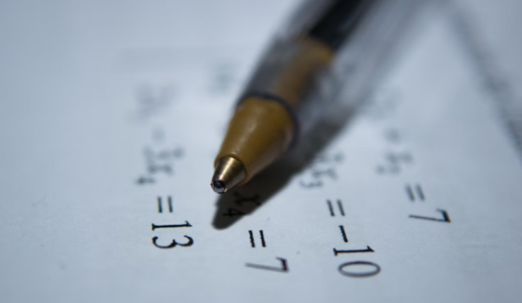 Florida Senate Bill 166 Proposes Overhaul of Graduation Testing Requirements, Awaits Review by Fiscal Policy Committee
