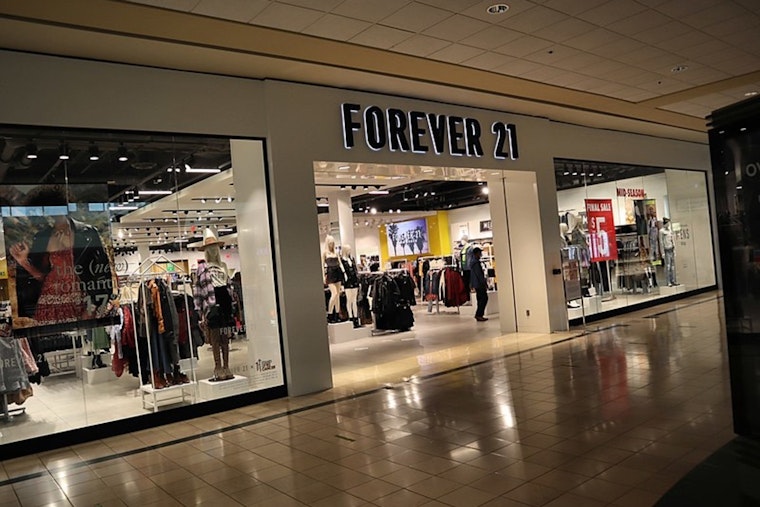 Forever 21 Bids Farewell to U.S. Retail Scene Amid E-Commerce Competition and Second Bankruptcy Filing