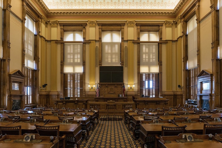 Georgia Senate Advances Bill to Regulate Litigation Financing, Aiming to Safeguard Consumers and Boost Legal System Transparency