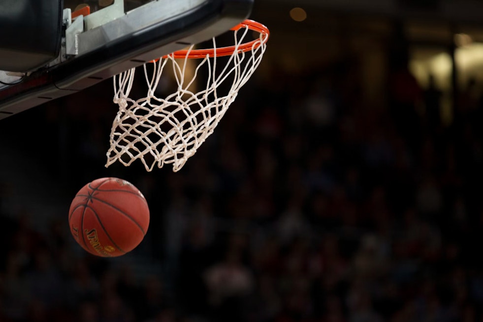 Gibson Jimerson's Record-Tying 33 Points Lead Saint Louis Billikens to Victory Over Loyola Chicago