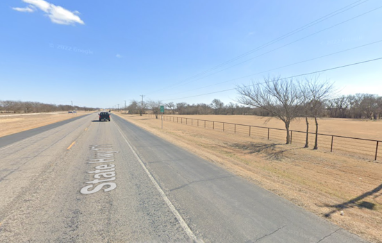 Godley Firefighters Quickly Extinguish Highway 171 Grass Fire, Ensuring Community Safety