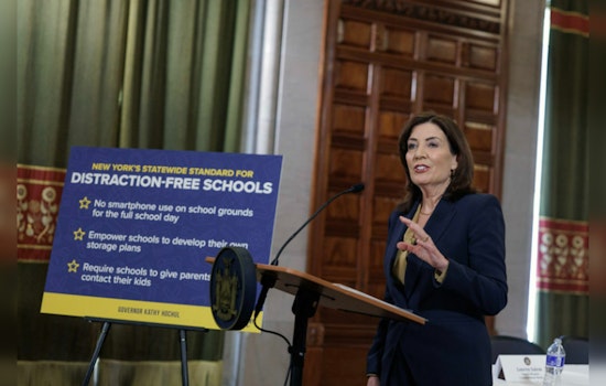 Gov. Hochul & Common Sense Media Champion Smartphone Ban in NY Classrooms to Protect Kids' Focus