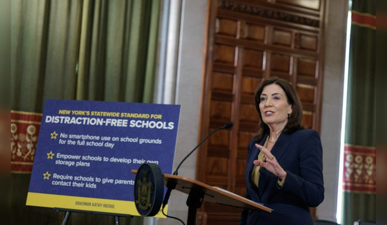 Gov. Hochul & Common Sense Media Champion Smartphone Ban in NY Classrooms to Protect Kids' Focus