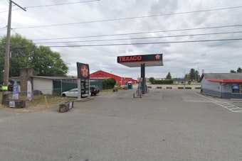 Group of Children Aged 11-14 Caught in Stolen Car in Enumclaw, Washington