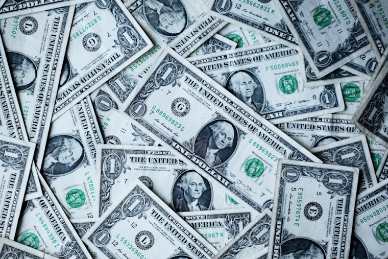Harris County Commissioners Propose $20-$21.65 Minimum Wage for Employees and Contractors