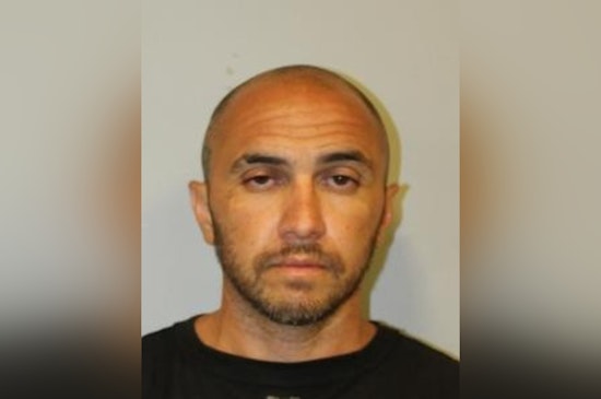 Hawaii Island Authorities on the Hunt for Wanted Man and Burglary Person of Interest Robert "Tamatoa" Teinauri-Carman