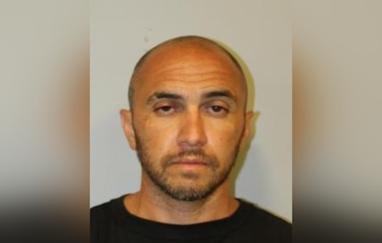 Hawaii Island Authorities on the Hunt for Wanted Man and Burglary Person of Interest Robert "Tamatoa" Teinauri-Carman