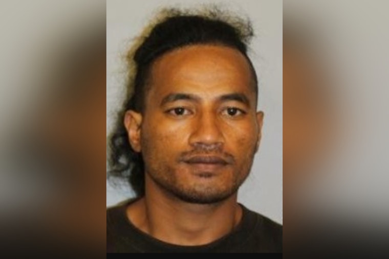 Hawai'i Police Issue Alert for Armed and Dangerous Suspect Andrew Amon in Ocean View Estates