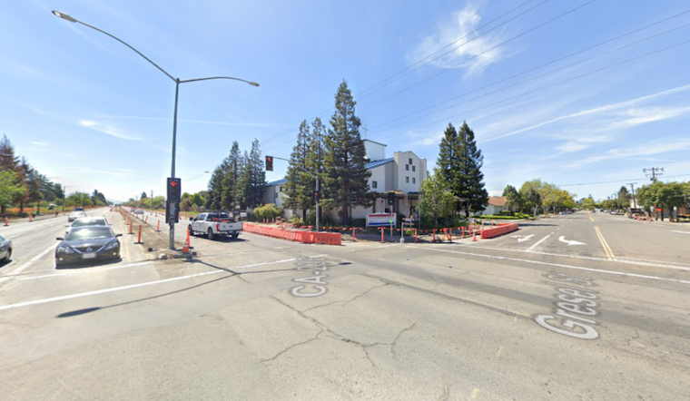 Hayward Community Mourns After Fatal Single-Vehicle Collision on Mission Blvd; Passenger Killed, Suspects Flee Scene