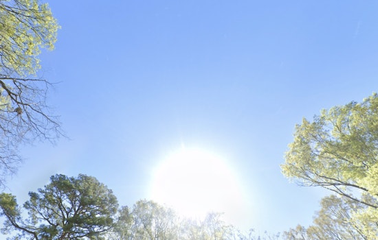 Heightened Wildfire Risk Triggers Warnings Across Northeast Georgia and the Carolinas, Charlotte on Alert