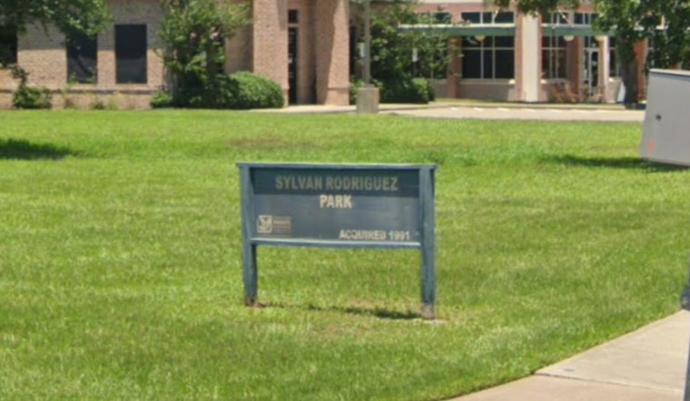 Houston Fire Department Conducts Prescribed Burn Near Sylvan Rodriguez Park for Wildfire Prevention