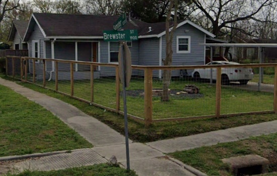 Houston Motorcyclist Succumbs to Injuries After Collision with Pickup Truck