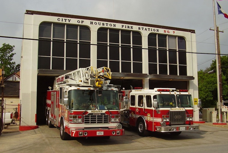 Houston on High Alert for Wildfires Amid Red Flag Warning and Adverse Weather Conditions