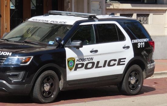 Houston Police Investigate Mysterious Death of Woman on Quince Street, Common-Law Husband Faces Unrelated Drug Charge