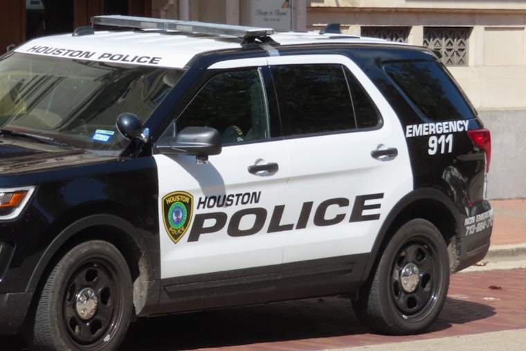 Houston Police Investigating After Man Found Fatally Shot in Abandoned Business Parking Lot