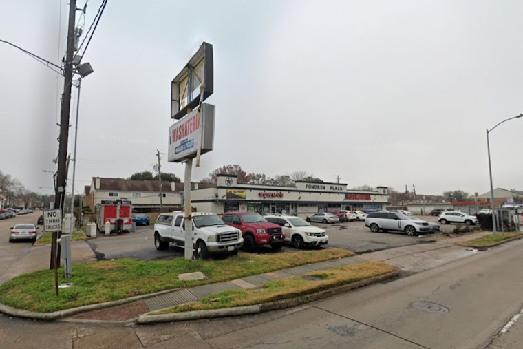 Houston Police Seek Public's Help in Fatal Shooting Investigation at Local Convenience Store