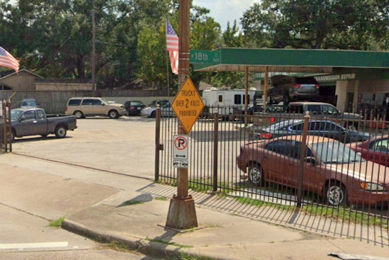 Houston Shop Owners Shoot and Detain Repeat Burglary Suspect on West 18th Street