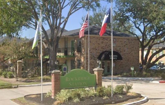 Houston Standoff Ends Peacefully, Suspect in Custody After Firing at Police at Rockridge Station Apartments