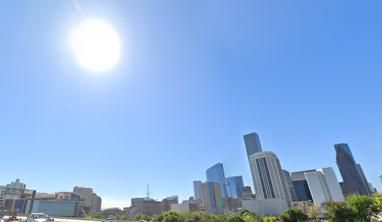 Houston Weather Rollercoaster: Sunny Highs to Storm Alerts, Air Quality Concerns for Sensitive Groups