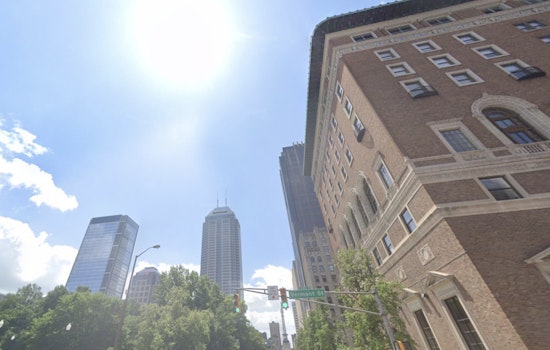 Indianapolis Enjoys Sunshine and Mild Temperatures with Possible Showers Expected This Weekend