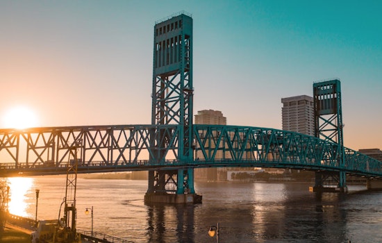 Jacksonville Enjoys Warm Sunshine with Possibility of Weekend Showers, National Weather Service Reports