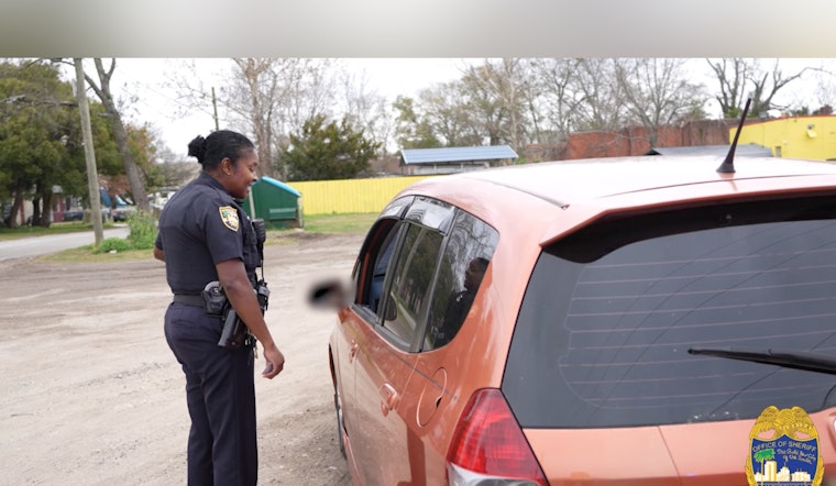 Jacksonville Sheriff's Officer Reprises Traffic Stop for Excessive Window Tint, Highlights Florida's Tint Laws on Social Media