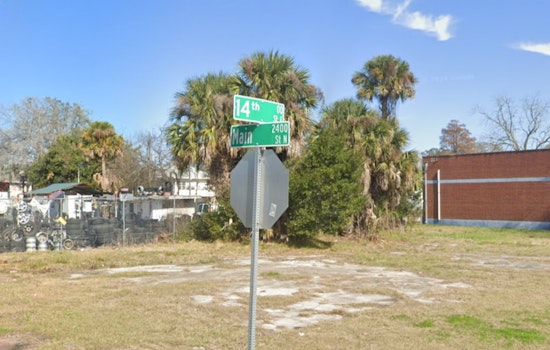 Jacksonville's Springfield Neighborhood Faces Traffic Delays After Building Collapse on North Main Street